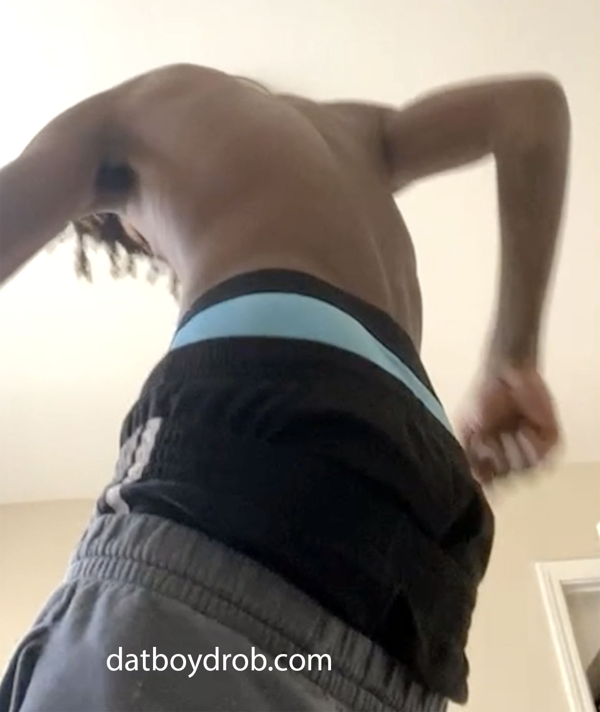 Triple sag