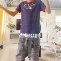 Saggin jeans