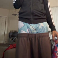 Sweatpants sag