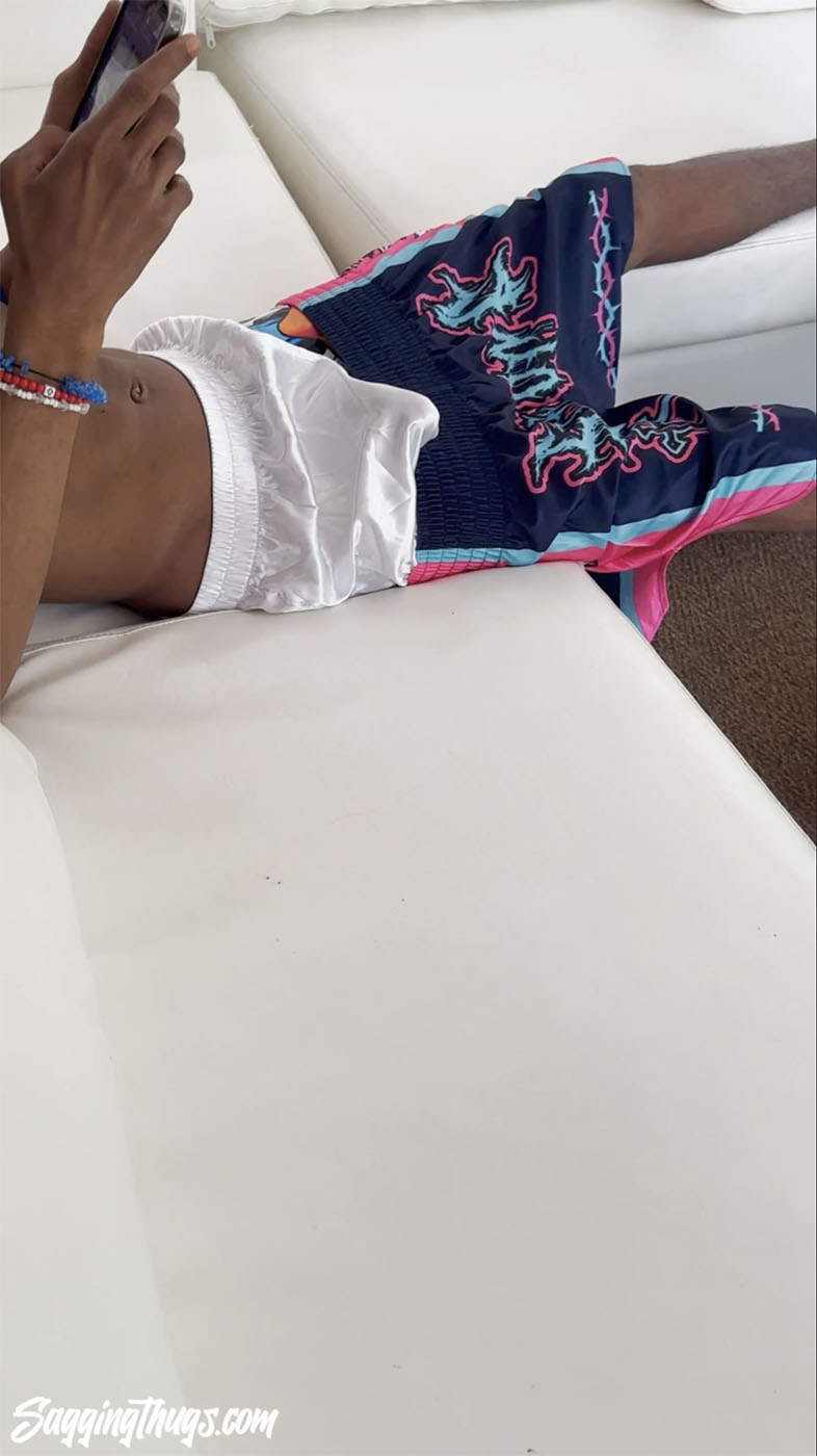 Satin 🍆 - Image 2